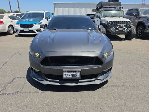Used 2017 Ford Mustang GT Premium w/ GT Performance Package RWD image 2
