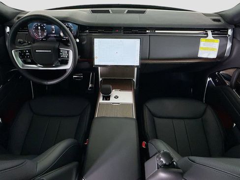 New 2026 Land Rover Range Rover Long Wheelbase SE AWD/4WD image 14