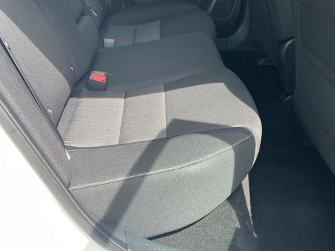 Used 2022 Nissan Sentra SV FWD image 21