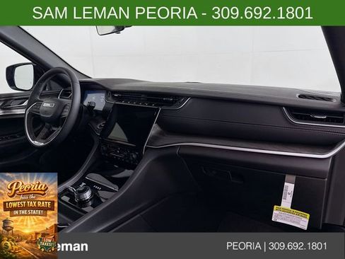 New 2025 Jeep Grand Cherokee L Limited w/ Black Appearance Package image 30