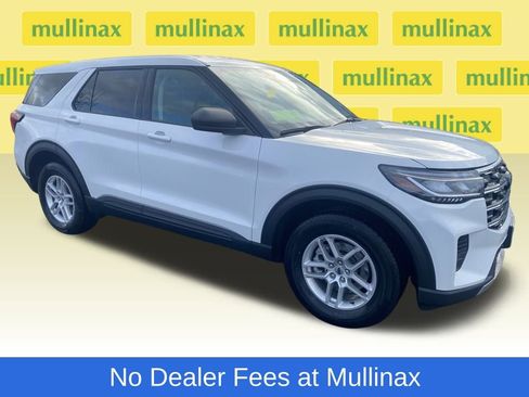 New 2026 Ford Explorer Active image 1