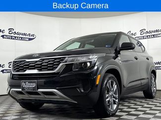 Used 2021 Kia Seltos LX video 2