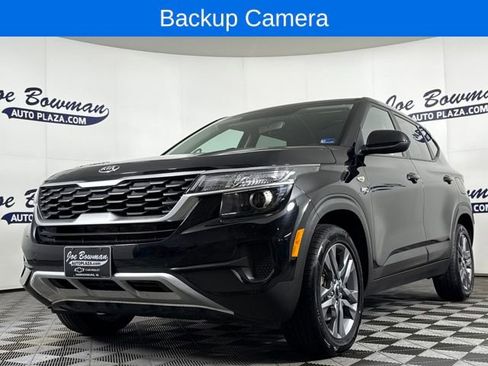 Used 2021 Kia Seltos LX image 2