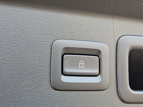 Used 2023 MAZDA CX-30 AWD 2.5 S w/ Select Package image 30