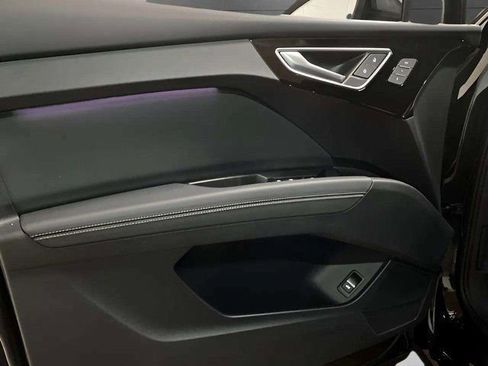 Used 2024 Audi Q4 e-tron Premium Plus w/ Premium Plus image 15