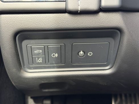 Used 2023 Jaguar F-TYPE R-Dynamic image 14