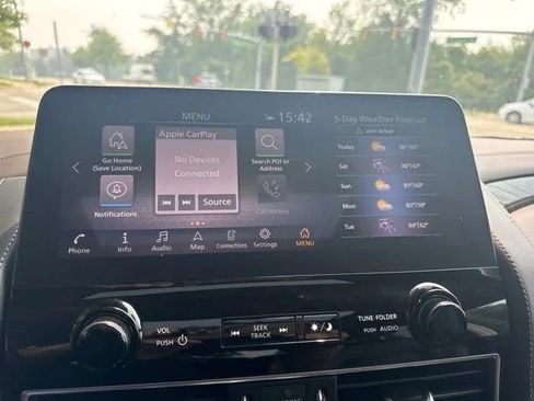 Used 2024 Nissan Armada Platinum w/ Cargo Package AWD/4WD image 28
