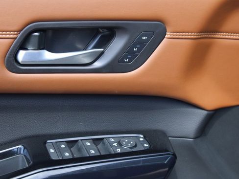 New 2026 Nissan Pathfinder Platinum AWD/4WD image 14