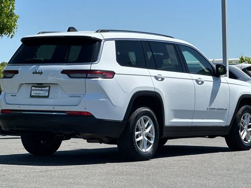 Certified 2023 Jeep Grand Cherokee L Laredo AWD/4WD image 4