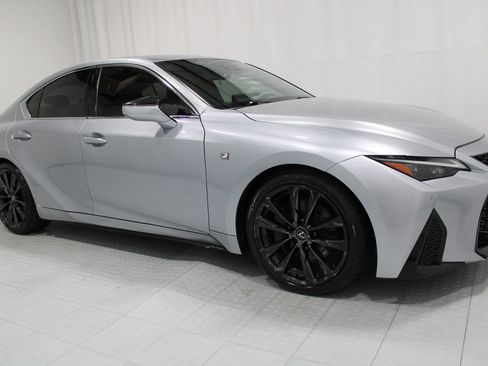 Used 2023 Lexus IS 350 F Sport w/ Memory Package RWD image 4