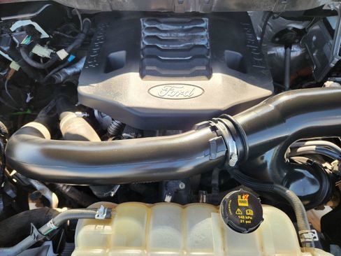 Used 2021 Ford F150 XLT w/ Equipment Group 302A High AWD/4WD image 34
