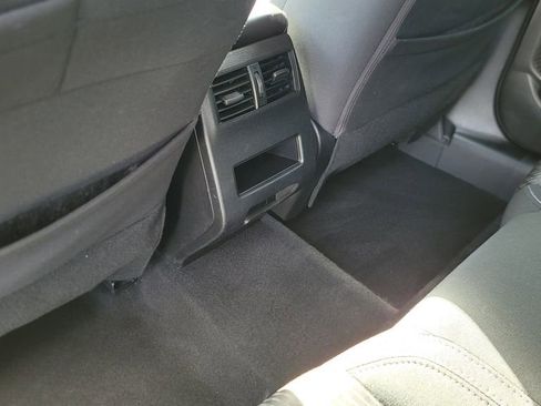 Used 2022 Mitsubishi Outlander ES image 29