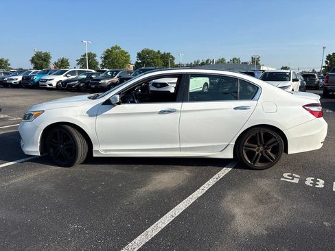 Used 2017 Honda Accord Sport Special Edition image 8
