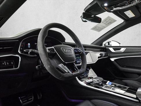 Used 2023 Audi RS 7 Sportback w/ RS 7 Executive Package image 10