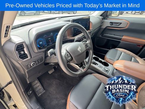 Used 2025 Ford Bronco Sport Outer Banks w/ Outer Banks Tech Package+ AWD/4WD image 16