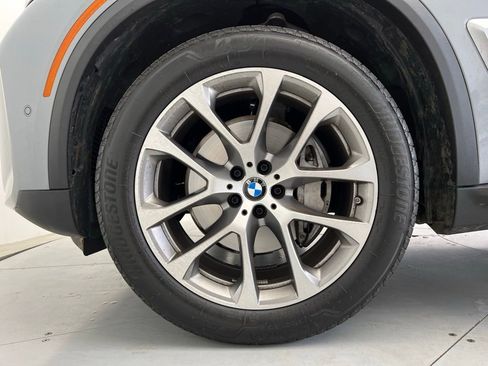 Certified 2025 BMW X5 sDrive40i w/ Climate Comfort Package RWD image 22