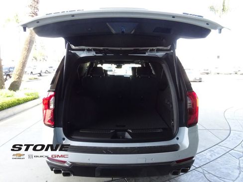 New 2026 GMC Yukon XL Denali Ultimate AWD/4WD image 31