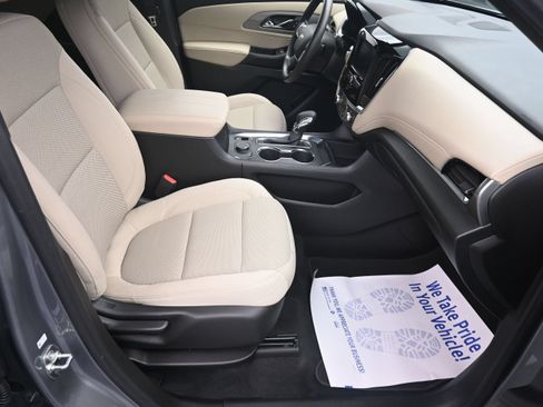 Used 2023 Chevrolet Traverse LS w/ Safety Package FWD image 32