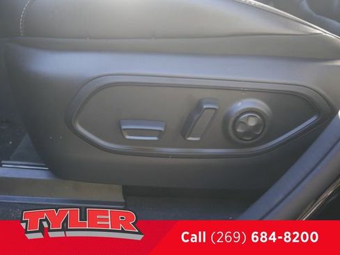 New 2026 Jeep Grand Cherokee Limited w/ Limited Altitude Package AWD/4WD image 22