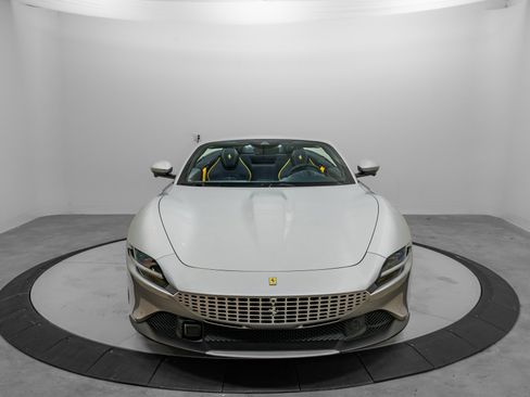 Certified 2024 Ferrari Roma Base image 51