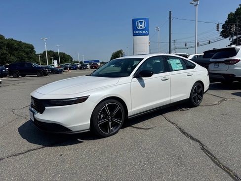 New 2026 Honda Accord SE image 1