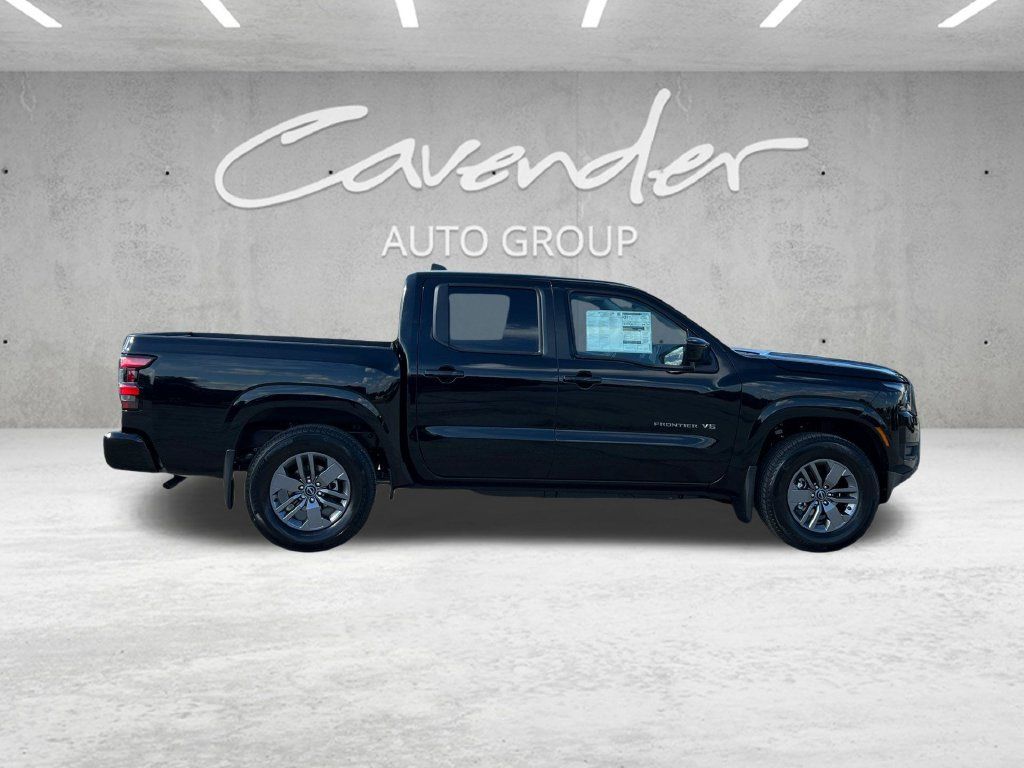 New 2027 Nissan Frontier SV RWD image 18