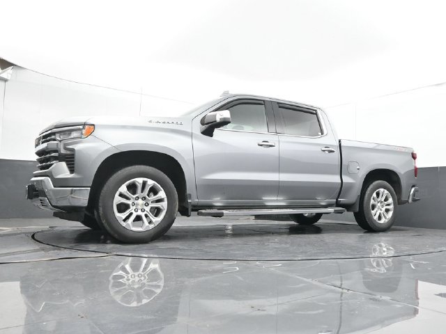 Used 2023 Chevrolet Silverado 1500 LTZ AWD/4WD image 28