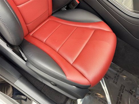 Used 2022 Mercedes-Benz GLC 300 w/ AMG Line image 43