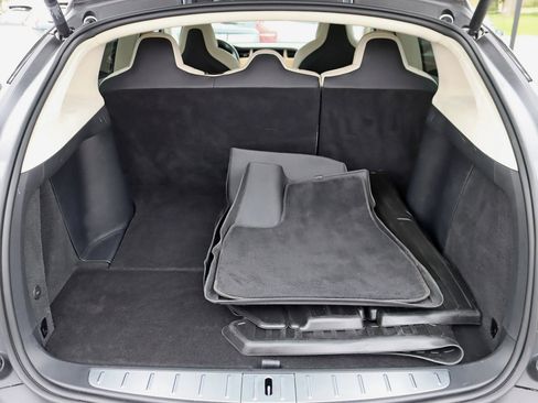 Used 2018 Tesla Model X 100D AWD/4WD image 36