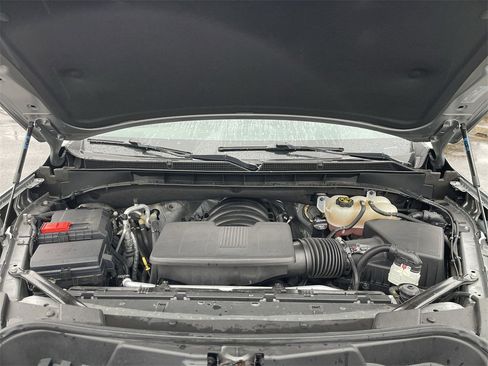 Used 2023 GMC Yukon XL SLT w/ SLT Luxury Package image 31