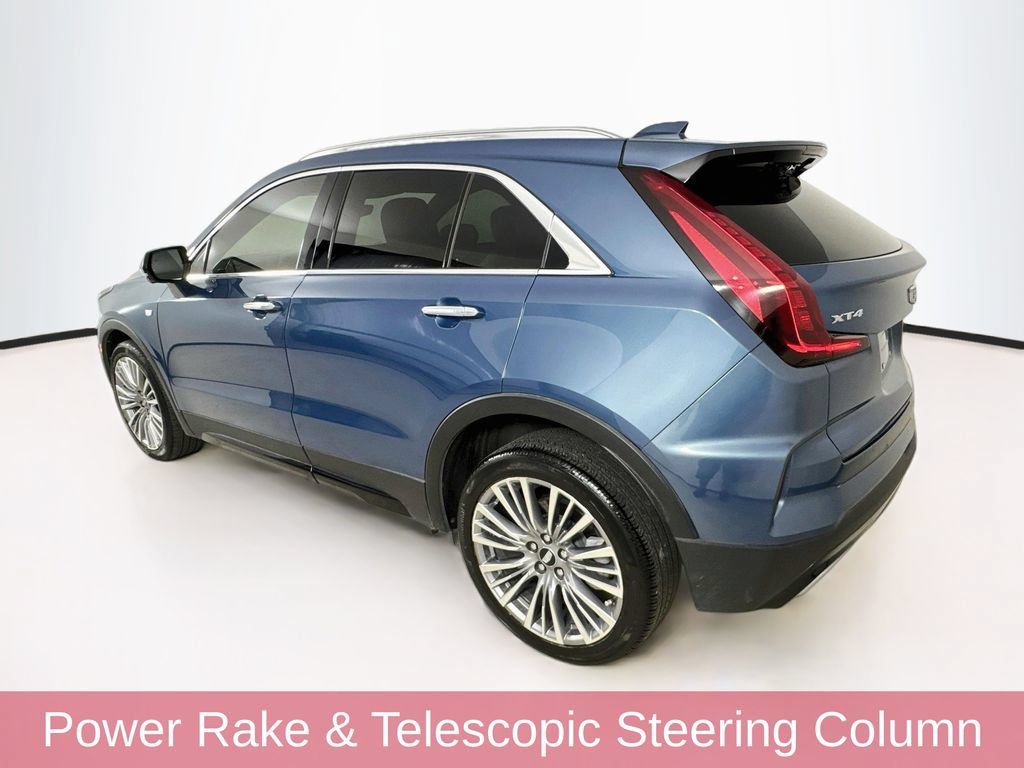 Used 2024 Cadillac XT4 Premium Luxury w/ Active Safety Package FWD image 5