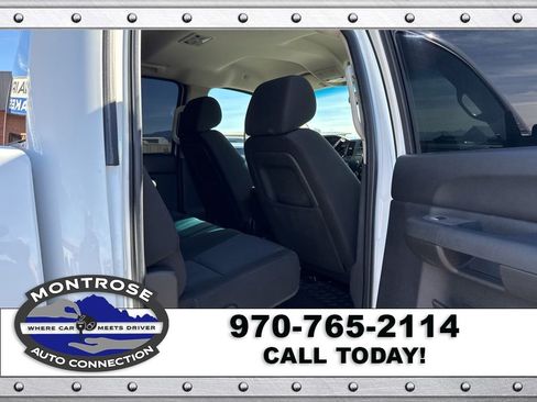 Used 2011 GMC Sierra 2500 SLE w/ SLE Preferred Package image 24