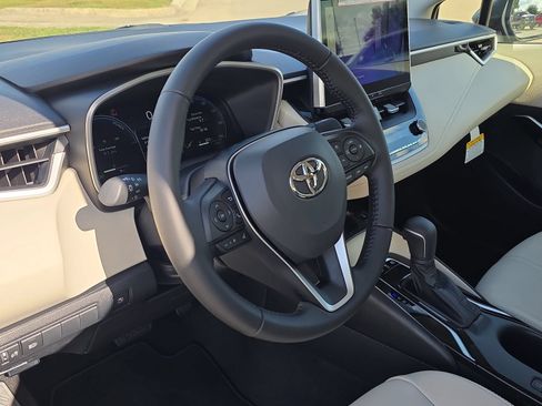 New 2026 Toyota Corolla XLE FWD image 12