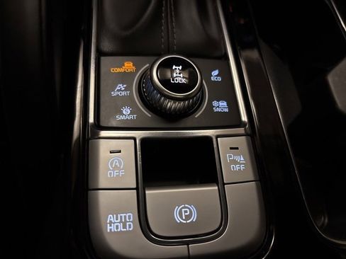 Certified 2022 Kia Telluride EX w/ EX Premium Package image 22