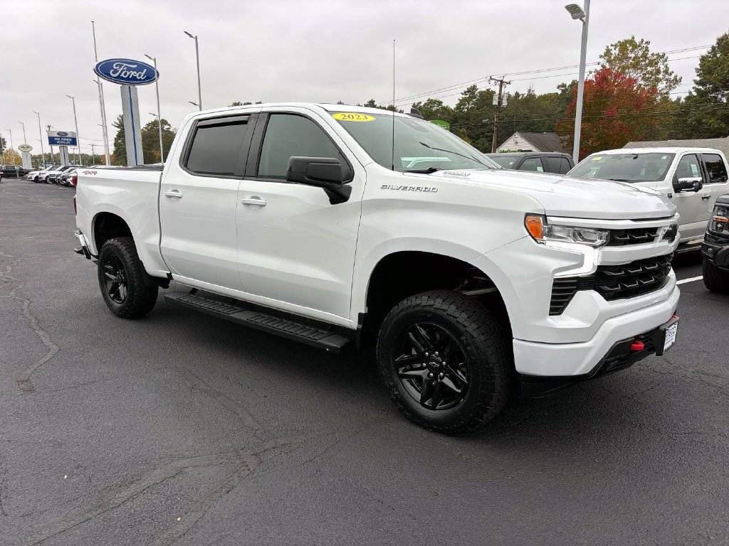 Used 2023 Chevrolet Silverado 1500 RST AWD/4WD image 1