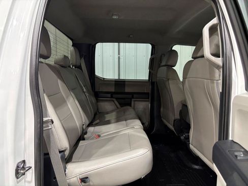 Used 2019 Ford F250 XL w/ Power Equipment Group AWD/4WD image 14