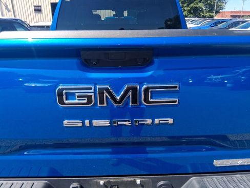 Used 2023 GMC Sierra 1500 Elevation AWD/4WD image 9