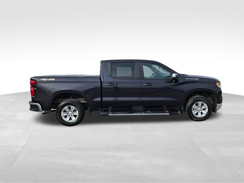 Used 2023 Chevrolet Silverado 1500 LT AWD/4WD image 5