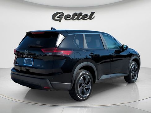 Certified 2024 Nissan Rogue SV image 5