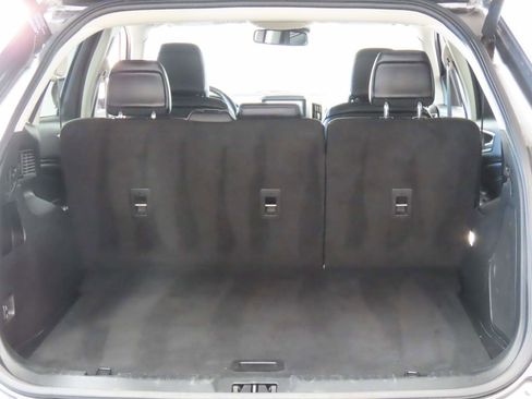 Used 2022 Ford Edge Titanium w/ Equipment Group 301A image 18
