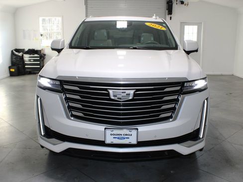 Used 2021 Cadillac Escalade Premium Luxury Platinum w/ Heavy-Duty Trailer Package image 63