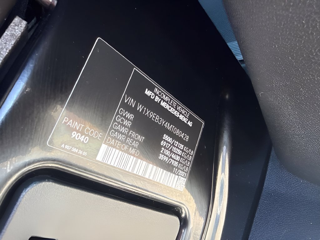 Used 2021 Mercedes-Benz Sprinter 4500 image 26