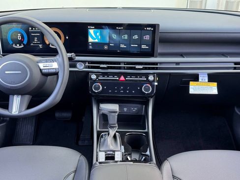 New 2026 Hyundai Santa Cruz SEL FWD image 3
