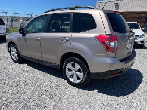 Used 2014 Subaru Forester 2.5i Premium w/ Popular Package #2 AWD/4WD image 9