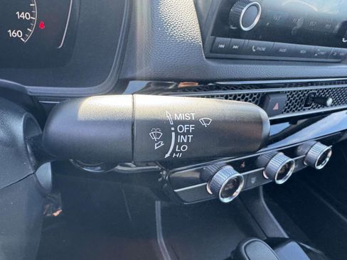 Used 2024 Honda Civic Sport image 28