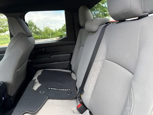 Used 2024 Toyota Tacoma SR5 RWD image 10