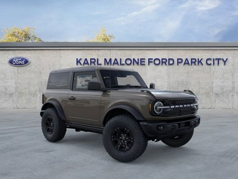 New 2026 Ford Bronco Badlands image 7