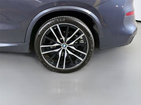 Used 2022 BMW X5 sDrive40i w/ M Sport Package RWD image 31