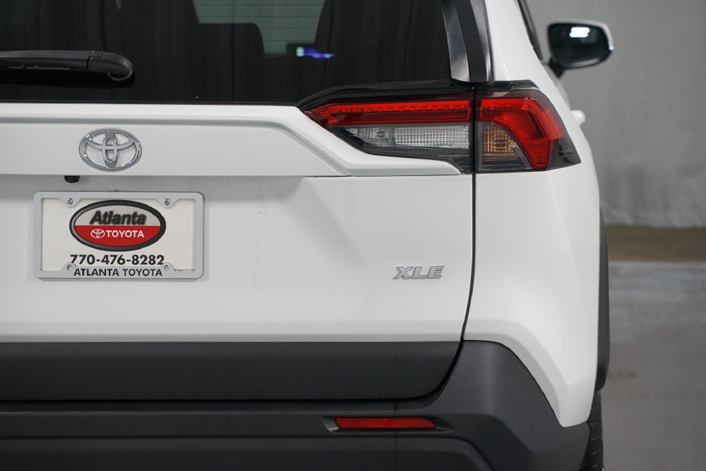 Certified 2025 Toyota RAV4 XLE FWD image 10