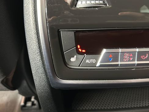 Used 2022 BMW X5 xDrive40i w/ M Sport Package AWD/4WD image 27